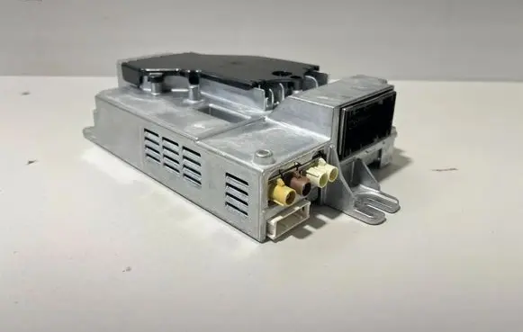 BMW 3 G20 G21 Sound amplifier 5A57045 5B44D47