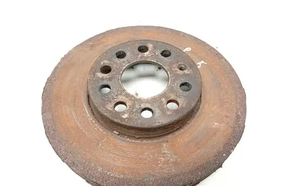 Volkswagen Golf V Front brake disc