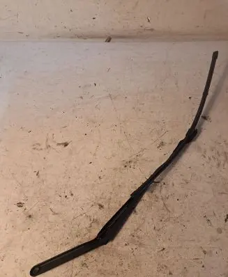 BMW X6 M Windshield/front glass wiper blade 7294569