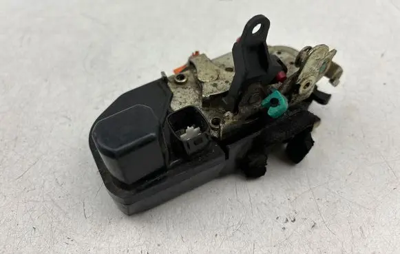 Front door lock