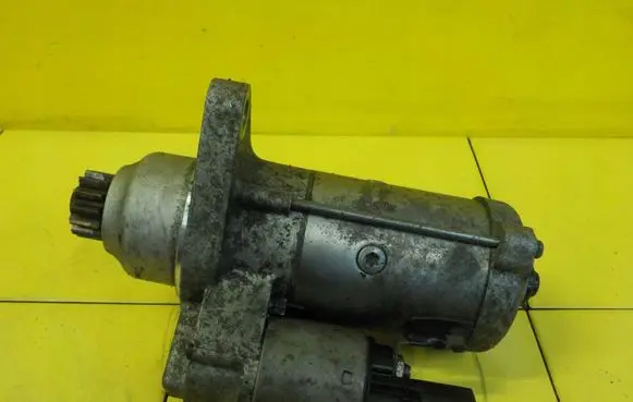 Volkswagen Golf VII Starter motor 0AM911023M 9SP12
