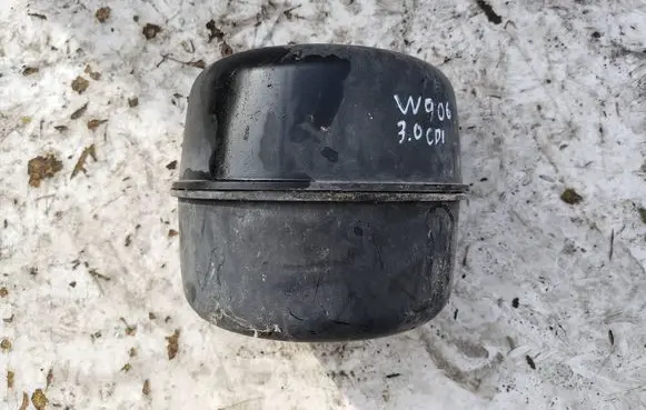 Mercedes-Benz Sprinter W906 Vacuum air tank A9064300103