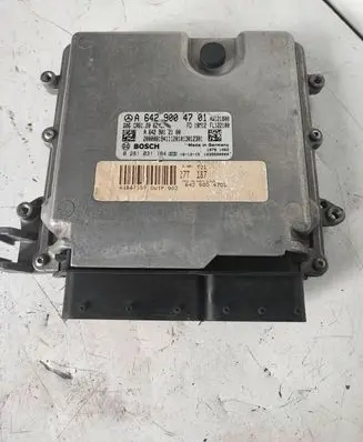 Mercedes-Benz GLE (W166 - C292) Engine control unit/module A6429004701 A6429012100