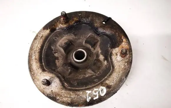 BMW 7 E65 E66 Coil spring mount 31336753966