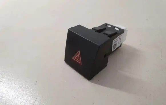 Peugeot 508 Hazard light switch 96662380ZE