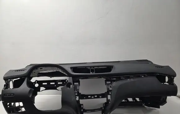 Nissan X-Trail T32 Dashboard 682004GC0A 682P34CC0A