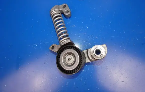 Volvo XC90 Timing belt/chain tensioner 