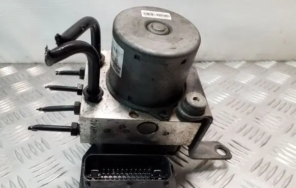 Hyundai ix35 ABS Pump BE6003B106 5WY7F46D 589202Y940