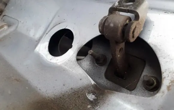 Ford Ka Front door check strap stopper 