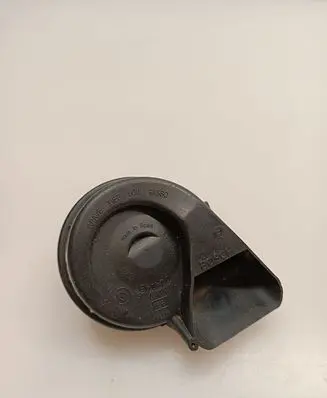Audi Q7 4L Horn signal 4L0951221