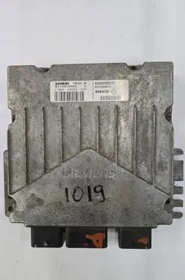 Renault Laguna II Engine control unit/module S110919502 8200200577 8200086810