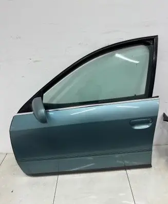 Audi A6 S6 C5 4B Front door