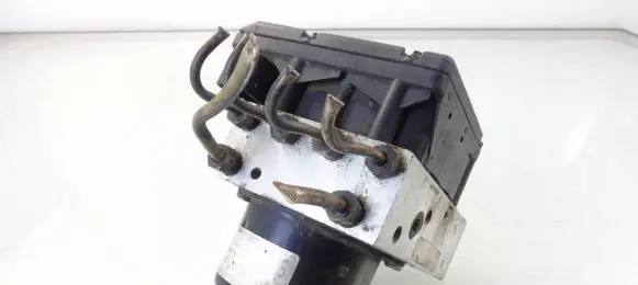 Volvo S80 ABS Pump 9496945