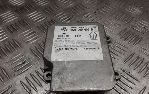 Volkswagen PASSAT B5 Airbag control unit/module 6Q0909605B 5WK42869