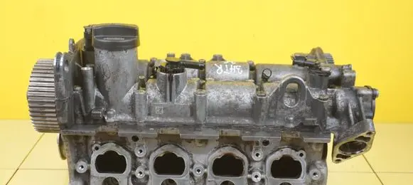 Audi A3 S3 8V Engine head 04E103404M 3HTR36