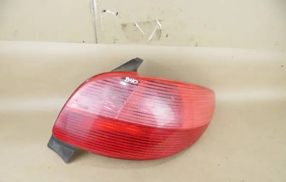 Rear/tail lights