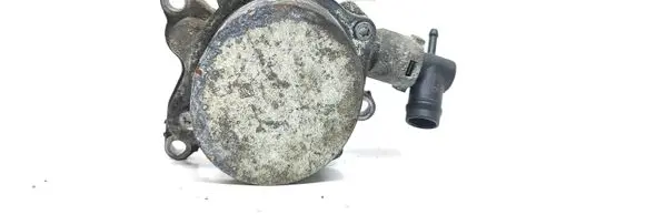 Renault Trafic III (X82) Vacuum pump