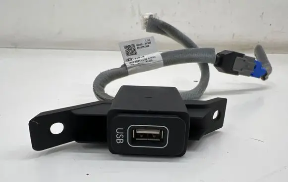 Hyundai IONIQ 6 USB socket connector 96120KL000