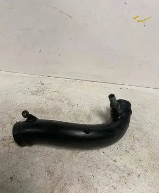 Volvo XC90 Intercooler hose/pipe 30714480