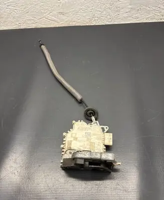 Audi A6 C7 Front door lock 8J1837016F 1771518S