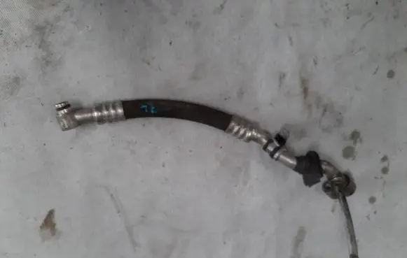 Air conditioning (A/C) pipe/hose