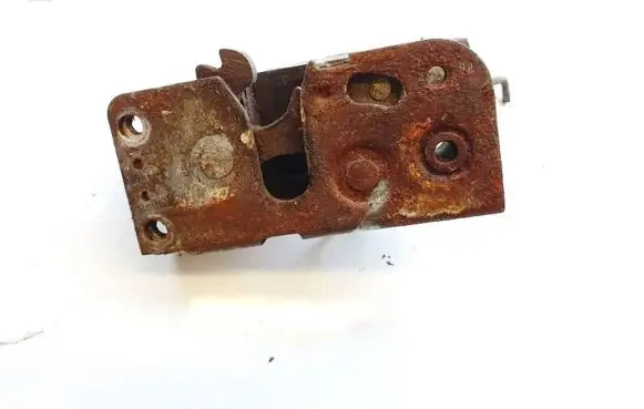 Iveco Daily 40.8 Rear door lock 500329770