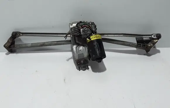 Audi 100 S4 C4 Front wiper linkage 4A1955023
