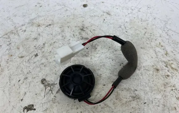 Tesla Model X Front door speaker 105072400A