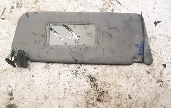 Sun visor