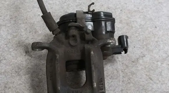 BMW X3 F25 Rear brake caliper 32349660 1871B