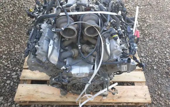 BMW M5 F90 Engine S63B44B