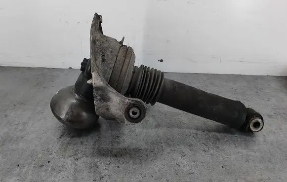 Front shock absorber/damper