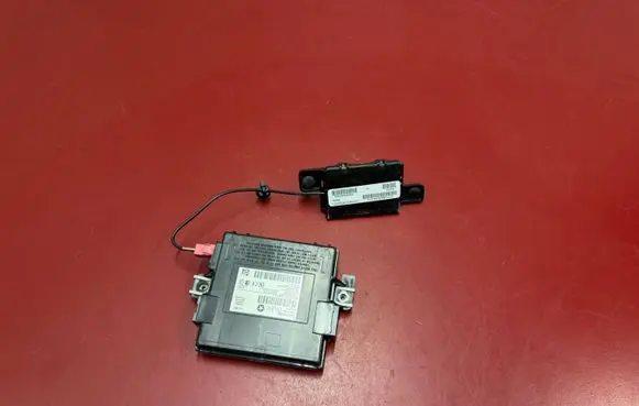 Chrysler Pacifica Keyless (KESSY) go control unit/module 68366862AA P68366862AA
