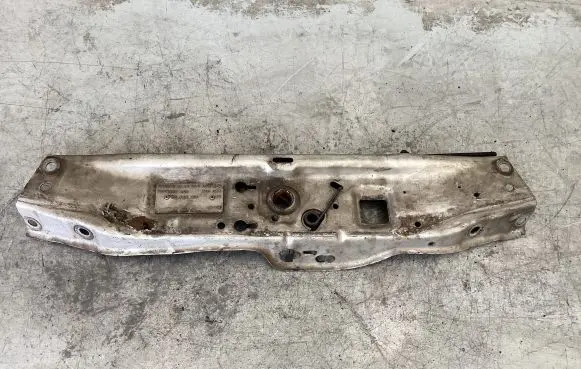 Opel Astra H Top upper radiator support slam panel
