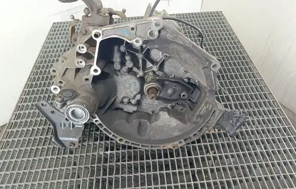 Citroen C3 Pluriel Manual 5 speed gearbox 20CN43