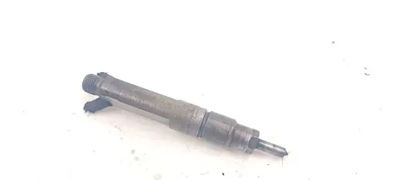 Audi A4 S4 B5 8D Fuel injector 028130202P