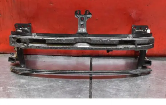 Volkswagen Golf Sportsvan Front bumper support beam 