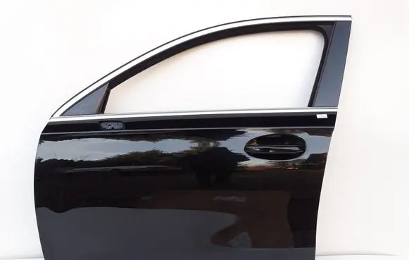 Mercedes-Benz A W177 Front door LAKIER