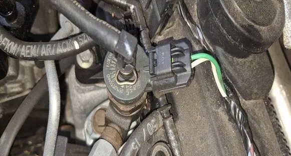 Dacia Sandero Fuel injector 0445110652 H8201453073