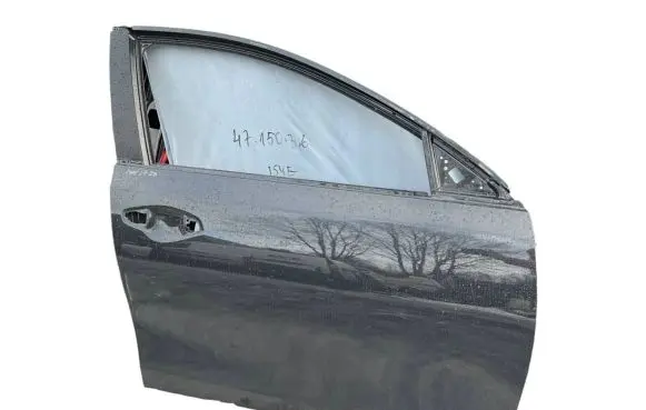 KIA Ceed Front door