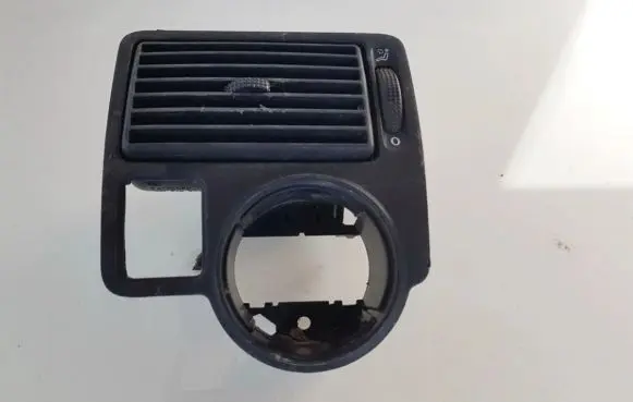 Volkswagen Golf IV Dash center air vent grill 1J1819981B