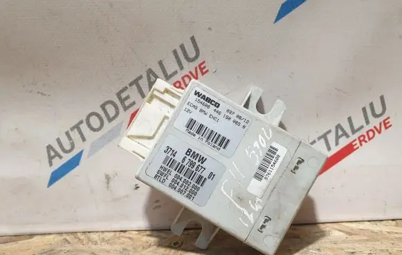 BMW 5 F10 F11 Air suspension control unit module (rear) 6799677 37146799677
