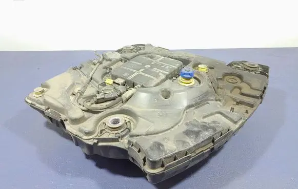 Peugeot 208 I AdBlue liquid reservoir 9812914780