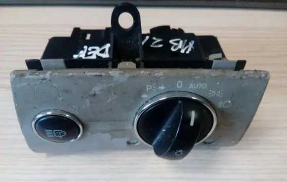 Mercedes-Benz E W211 Light switch A2115450404 MB216