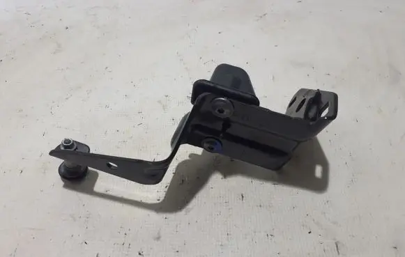 Renault Master III Sliding door upper roller guide/hinge 777946809R