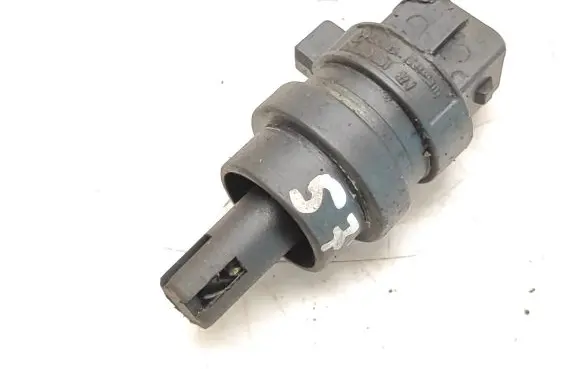 Coolant temperature sensor