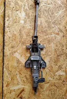 Jeep Cherokee Steering wheel axle 05156071AF UNC0625D0350