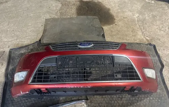 Ford Mondeo MK IV Front bumper