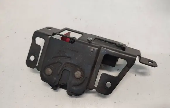 BMW X3 E83 Tailgate lock latch 51247201561 51247057364 51244290744