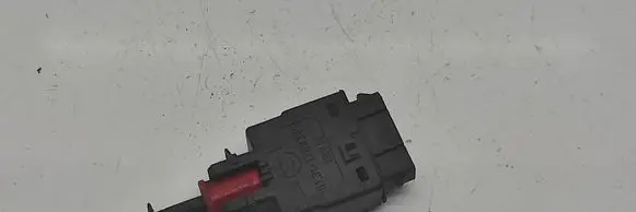 BMW 5 E34 Brake pedal sensor switch 61311382385